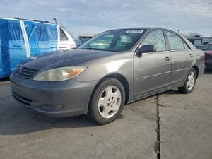 Toyota Camry LE 2.4L 4 2003
