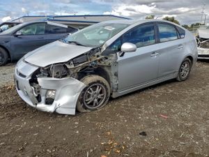 Toyota Prius 1.8L 4 2010