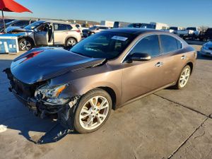 Nissan Maxima S 3.5L 6 2014