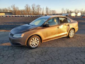 Volkswagen Jetta SE 2.5L 5 2012