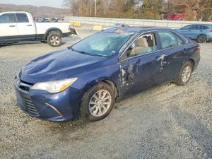 Toyota Camry LE 2.5L 4 2015