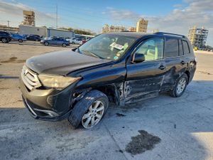 Toyota Highlander BASE 3.5L 6 2012