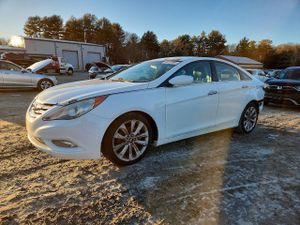 Hyundai Sonata SE 2.4L 4 2011