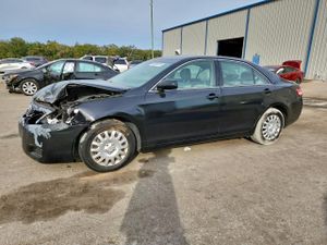 Toyota Camry BASE 2.5L 4 2011