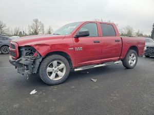 RAM 1500 ST 5.7L 8 2015