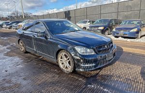 Mercedes-Benz C 300 4MATIC 3.0L 6 2012