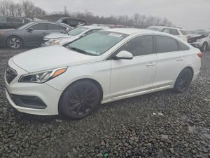 Hyundai Sonata SPORT 2.4L 4 2015