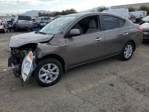 Nissan Versa S 1.6L 4 2012