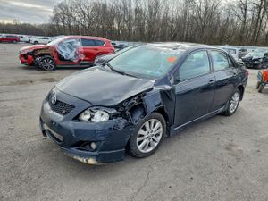 Toyota Corolla BASE 1.8L 4 2010