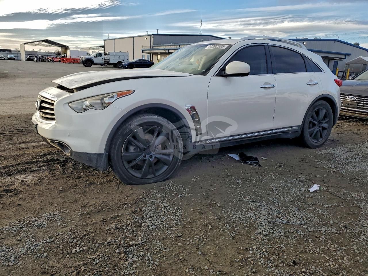 Infiniti FX 3.5L 6 2012