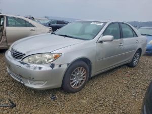 Toyota Camry LE 2.4L 4 2006