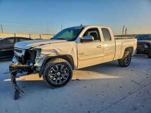 Chevrolet Silverado 1500 C1500 LT 5.3L 8 2013