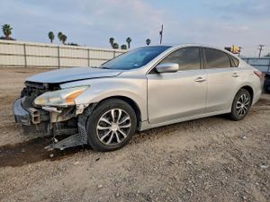 Nissan Altima 2.5 2.5L 4 2015