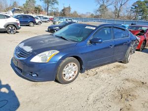 Nissan Altima BASE 2.5L 4 2010