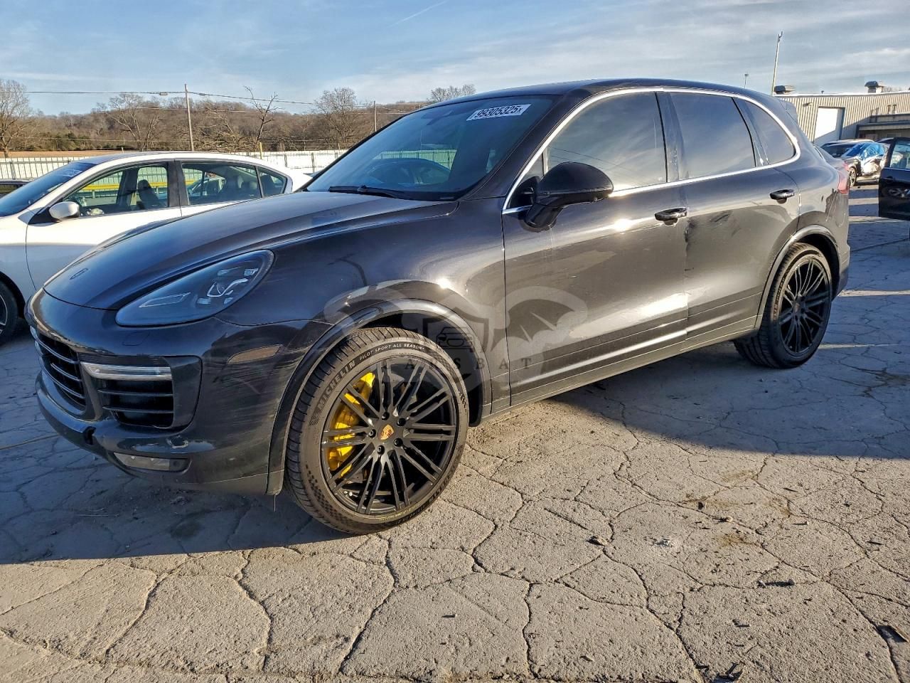Porsche Cayenne TURBO 4.8L 8 2016