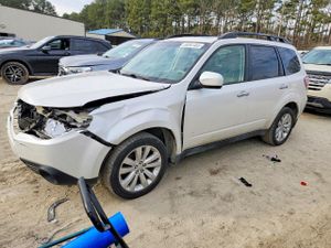 Subaru Forester 2.5X PREMIUM 2.5L 4 2013
