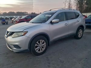 Nissan Rogue S 2.5L 4 2015