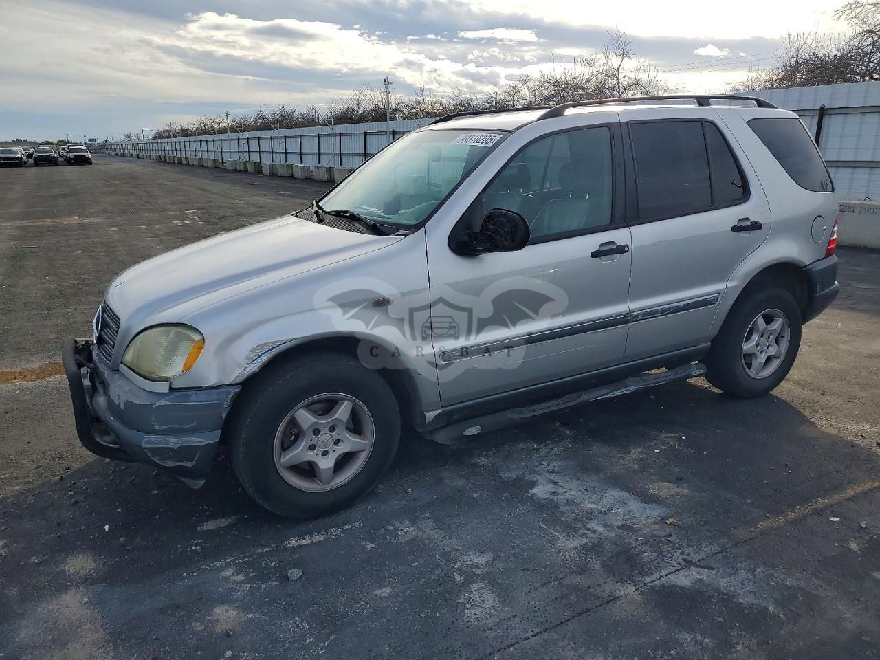 Mercedes-Benz ML 320 3.2L 6 1998