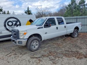 Ford F-350 SUPER DUTY 6.7L 8 2014