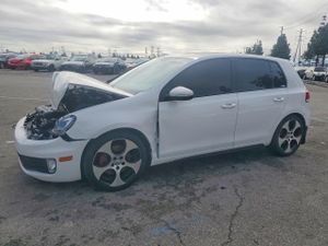 Volkswagen Golf 2.0L 4 2011