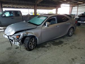 Lexus IS 250 2.5L 6 2015