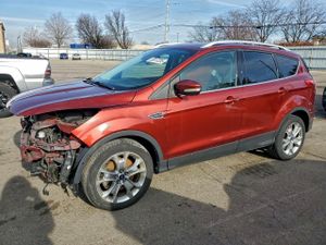 Ford Escape TITANIUM 2.0L 4 2014