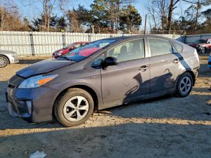 Toyota Prius 1.8L 4 2013