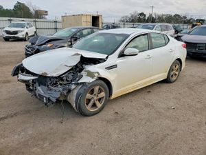 Kia Optima LX 2.4L 4 2014