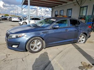 Kia Optima LX 2.4L 4 2015
