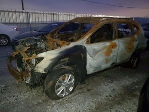 Nissan Rogue 2.5L 4 2015