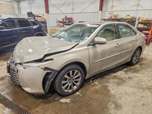 Toyota Camry LE 2.5L 4 2015