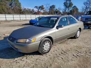 Toyota Camry CE 2.2L 4 1998