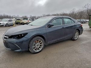 Toyota Camry LE 2.5L 4 2015