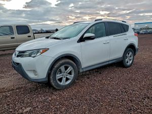Toyota Rav4 XLE 2.5L 4 2013