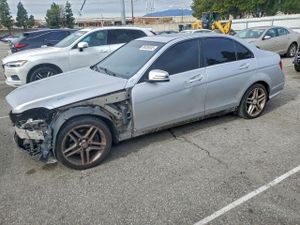 Mercedes-Benz C 300 4MATIC 3.0L 6 2012