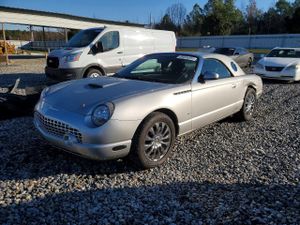 Ford Thunderbird 3.9L 8 2004