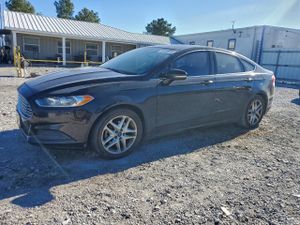 Ford Fusion SE 2.5L 4 2015