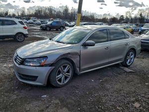 Volkswagen Passat SE 2.5L 5 2014