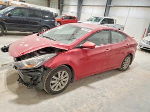 Hyundai Elantra SE 1.8L 4 2015