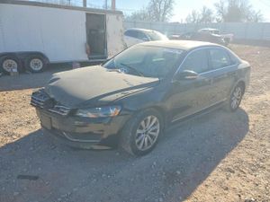 Volkswagen Passat SEL 2.5L 5 2012