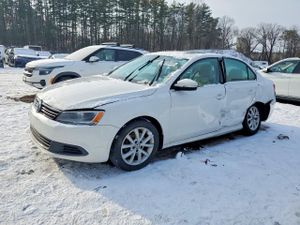 Volkswagen Jetta SE 2.5L 5 2013