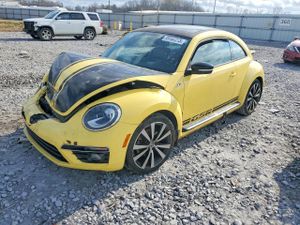 Volkswagen Beetle TURBO 2.0L 4 2014