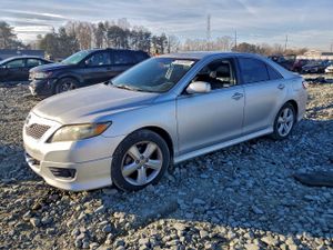 Toyota Camry BASE 2.5L 4 2011