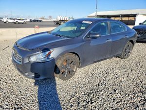 Nissan Maxima S 3.5L 6 2012