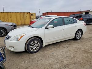 Nissan Altima BASE 2.5L 4 2011