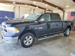RAM 1500 ST 5.7L 8 2014