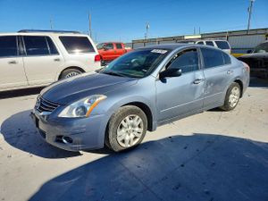 Nissan Altima BASE 2.5L 4 2010