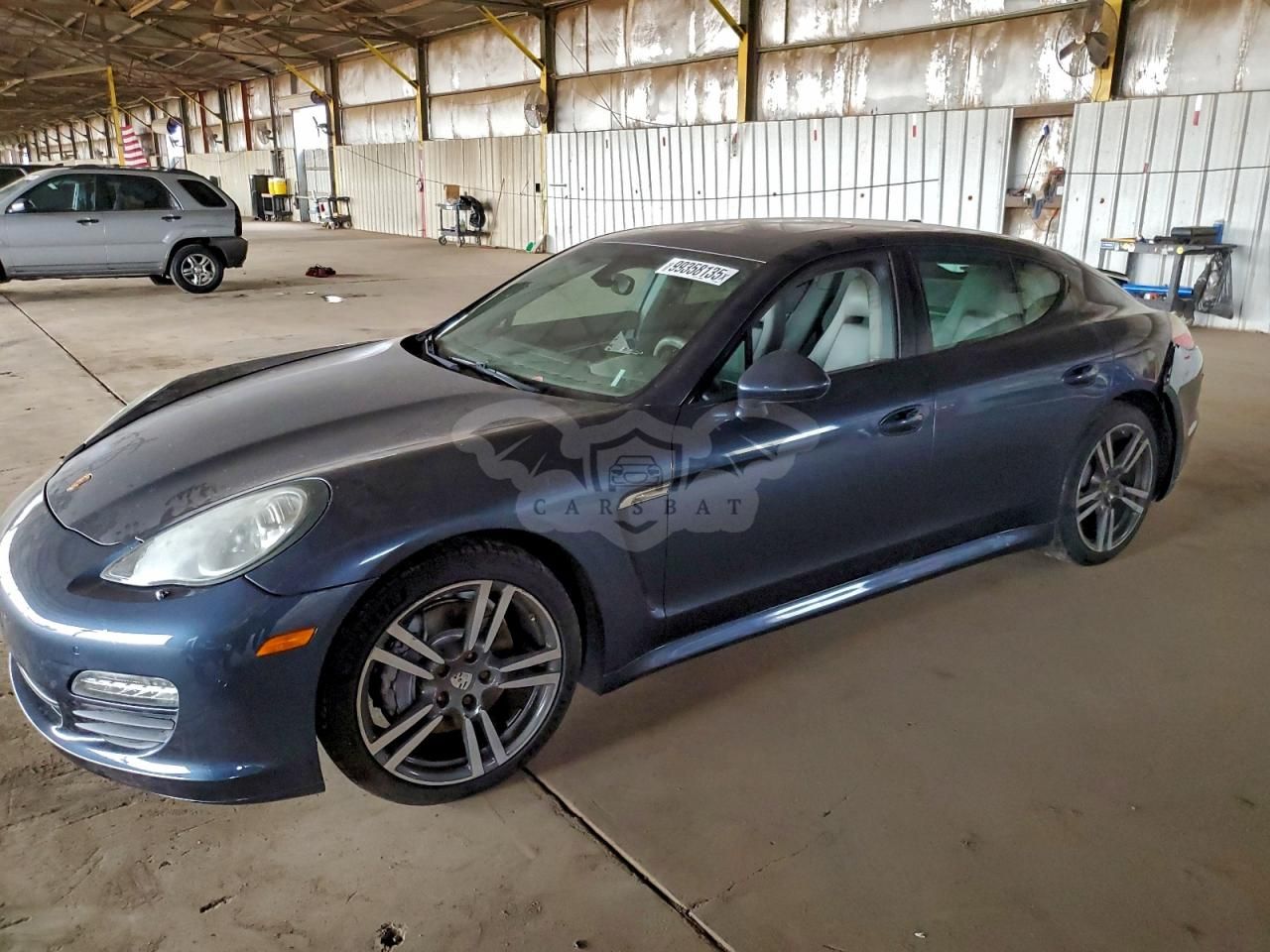 Porsche Panamera 2 3.6L 6 2011