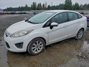 Ford Festiva SE 1.6L 4 2013