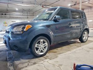 Kia Soul + 2.0L 4 2011